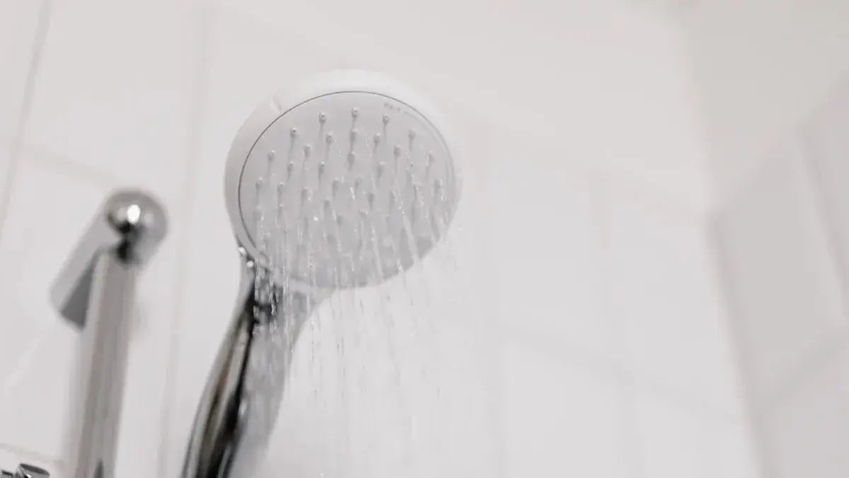 3-reasons-to-choose-a-filtered-shower-head-with-handheld Cobbe official