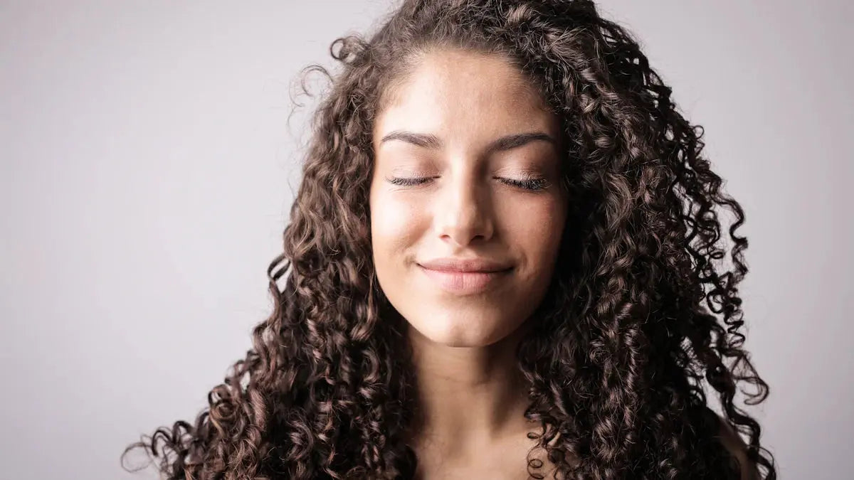 How a Filtered Shower Head Can Transform Your Skin and Hair - Cobbe official